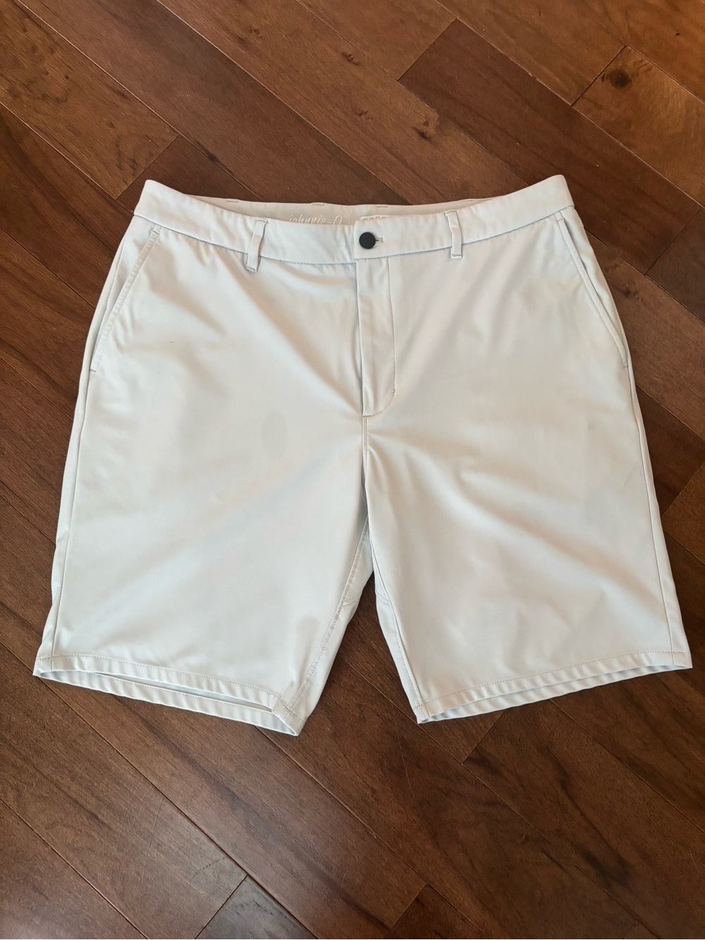Men's White Performance Golf Shorts